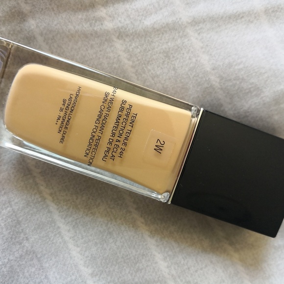 Dior forever skin glow foundation - Picture 2 of 3